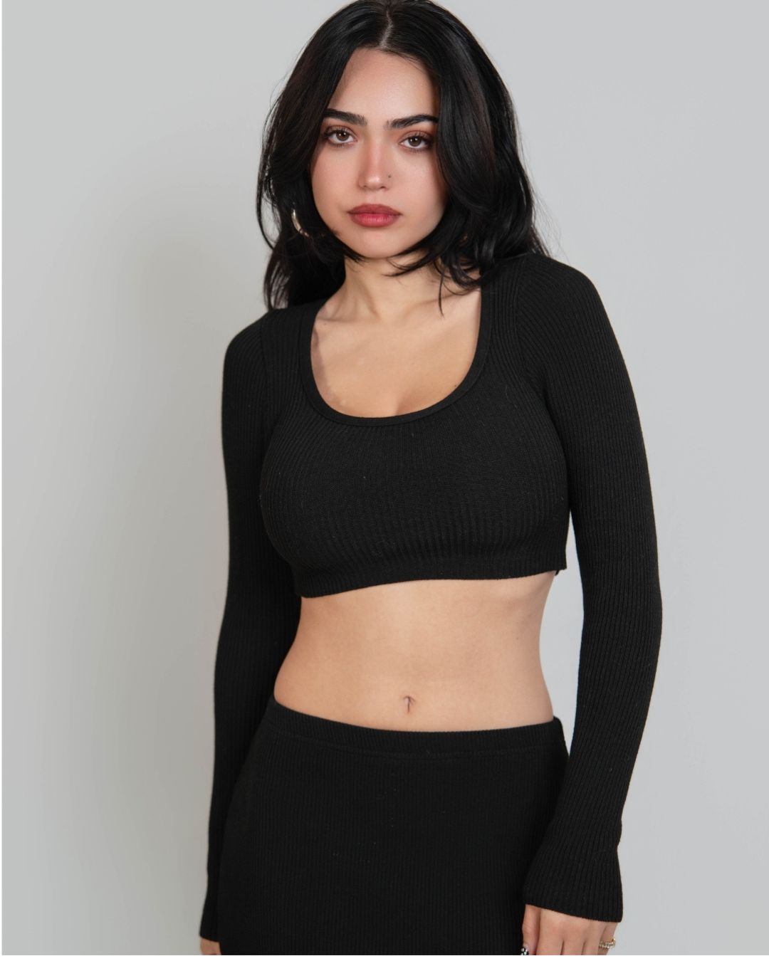 The Contour Crop Long Sleeve